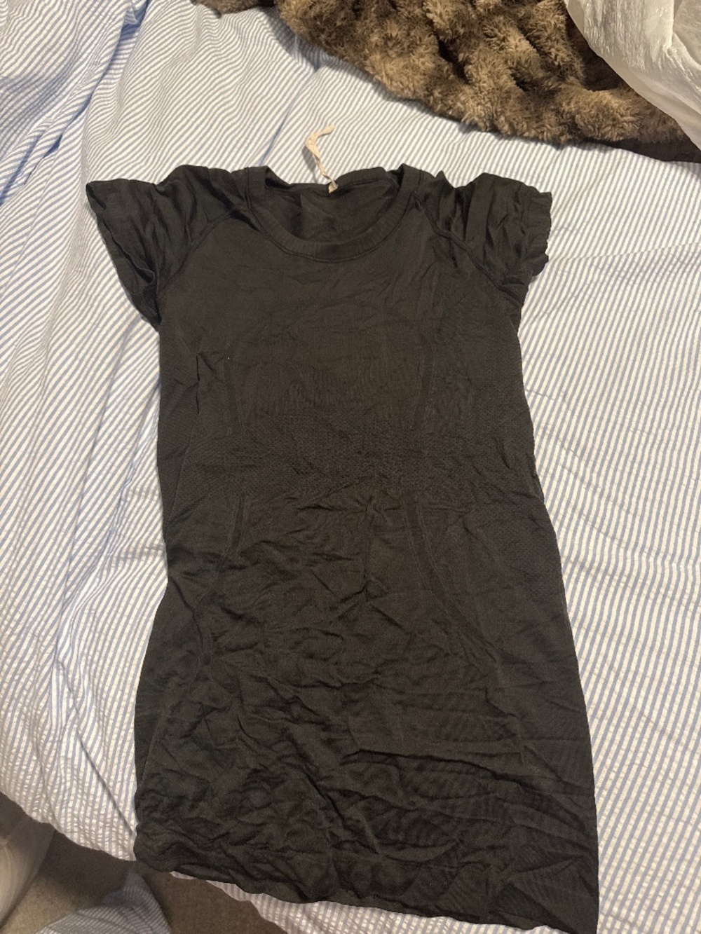 Lululemon top
